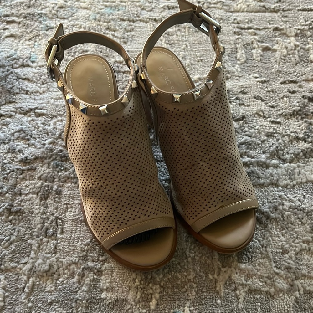 Marc Fisher chunk heel sandals